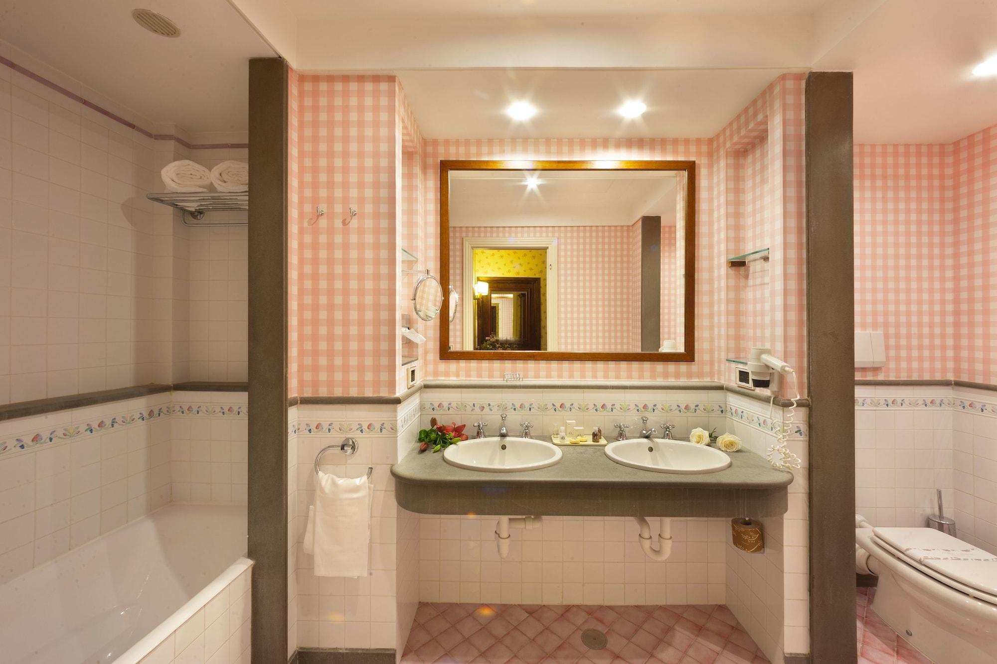 Relais Il Canalicchio Country & Hotel 4*