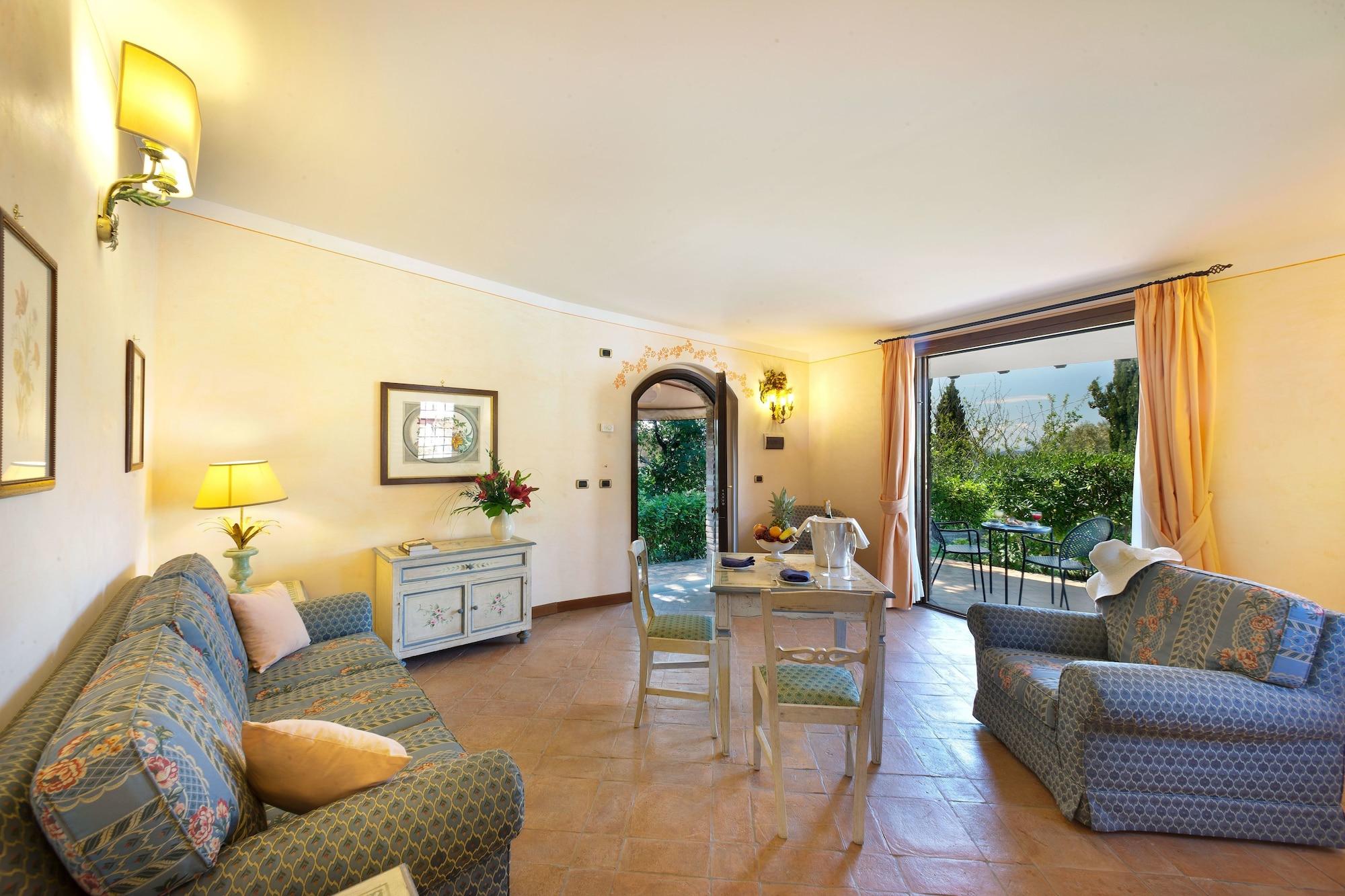 Relais Il Canalicchio Country & Hotel 4*